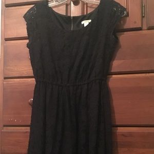 Cute lacy black dress: formal